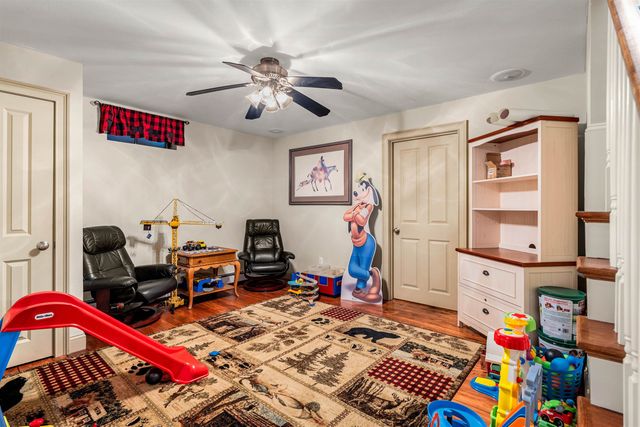 52 Newman Wilson Road, Weare, NH 03281