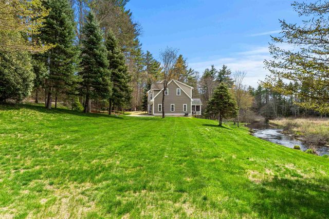 52 Newman Wilson Road, Weare, NH 03281