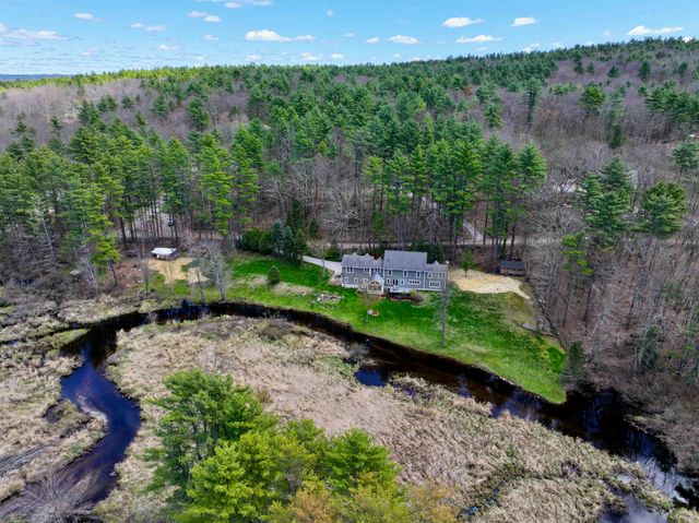 52 Newman Wilson Road, Weare, NH 03281
