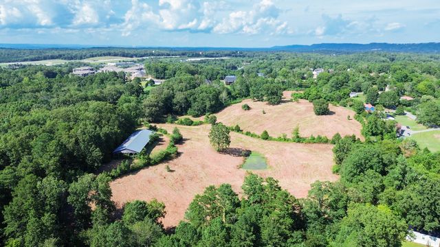 8014 Bork Memorial Drive, Ooltewah, TN 37363