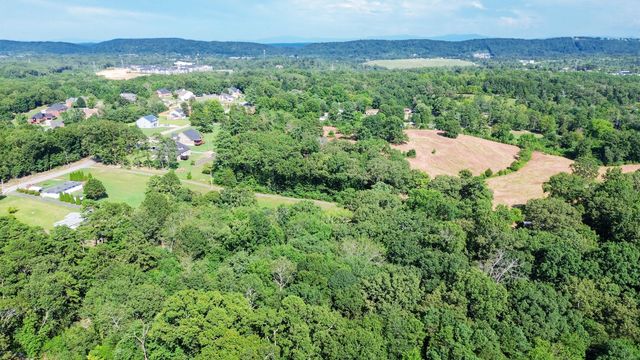 8014 Bork Memorial Drive, Ooltewah, TN 37363