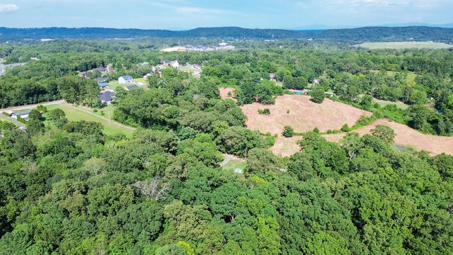 8014 Bork Memorial Drive, Ooltewah, TN 37363