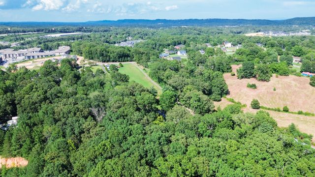 8014 Bork Memorial Drive, Ooltewah, TN 37363