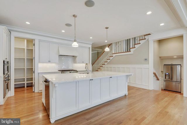 8703 BRADMOOR DR, Bethesda, MD 20817