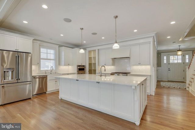 8703 BRADMOOR DR, Bethesda, MD 20817