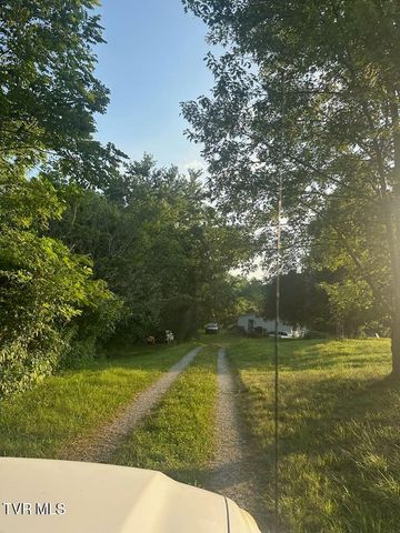 223 Gun Smoke Drive, Nickelsville, VA 24271