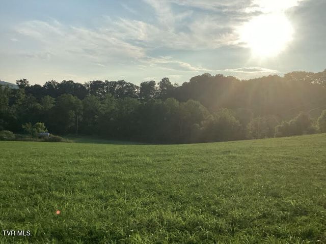 223 Gun Smoke Drive, Nickelsville, VA 24271