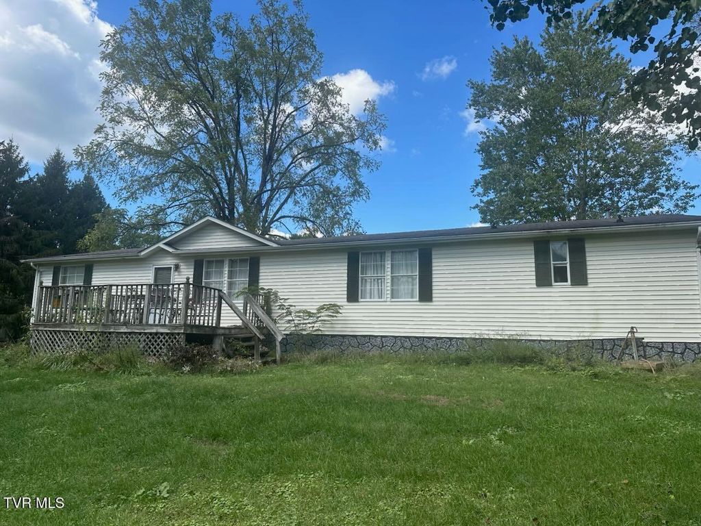 223 Gun Smoke Drive, Nickelsville, VA 24271