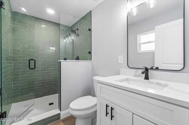 102 MULLINS Road, Palatka, FL 32177