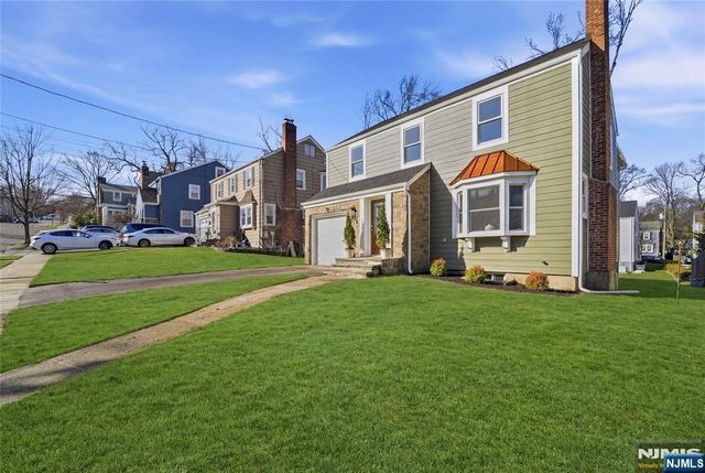 64 Morningside Road, Verona, NJ 07044