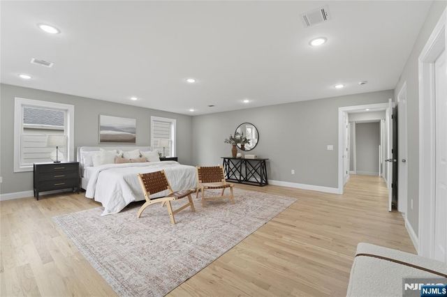 64 Morningside Road, Verona, NJ 07044
