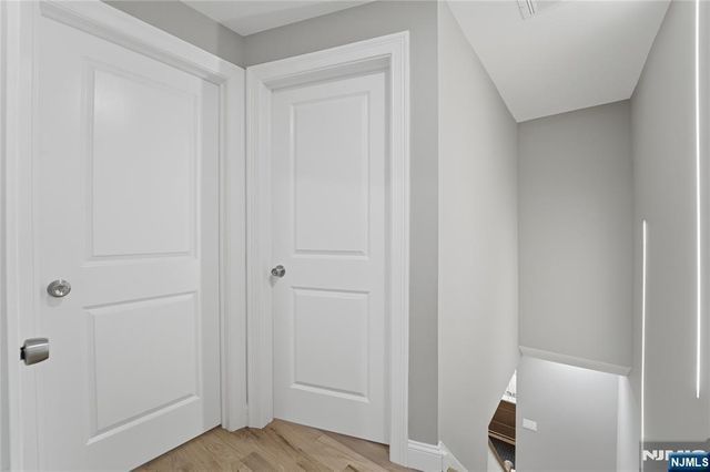 64 Morningside Road, Verona, NJ 07044