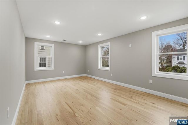 64 Morningside Road, Verona, NJ 07044