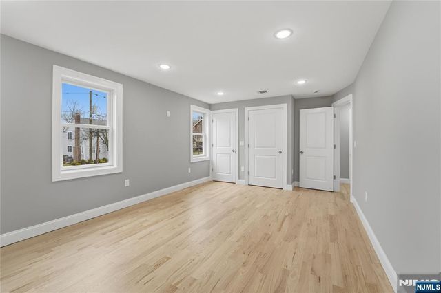 64 Morningside Road, Verona, NJ 07044
