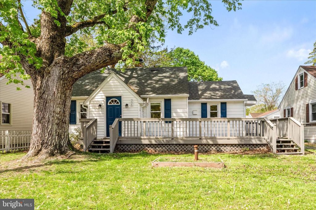 Image 2 of property listing at 306 ATLANTIC AVE, Salisbury, MD 21804