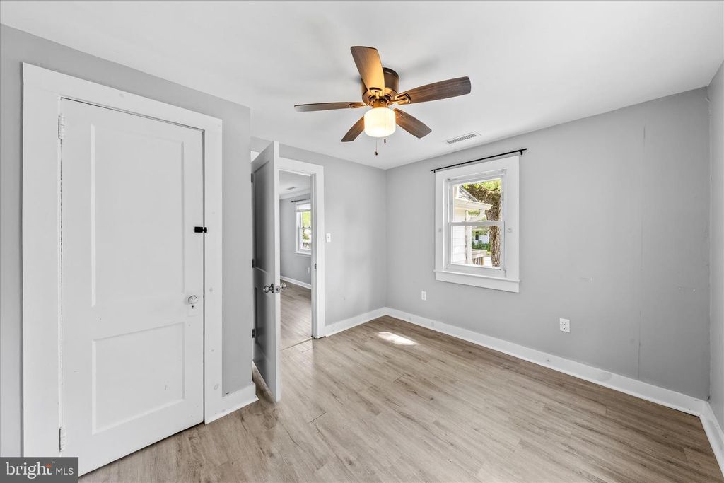 Image 23 of property listing at 306 ATLANTIC AVE, Salisbury, MD 21804