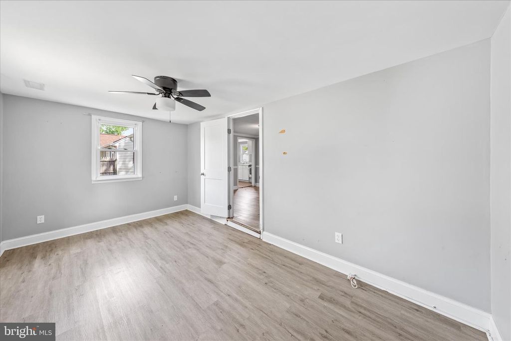 Image 27 of property listing at 306 ATLANTIC AVE, Salisbury, MD 21804