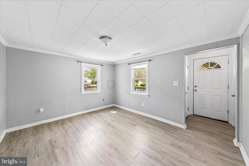 Image 6 of property listing at 306 ATLANTIC AVE, Salisbury, MD 21804