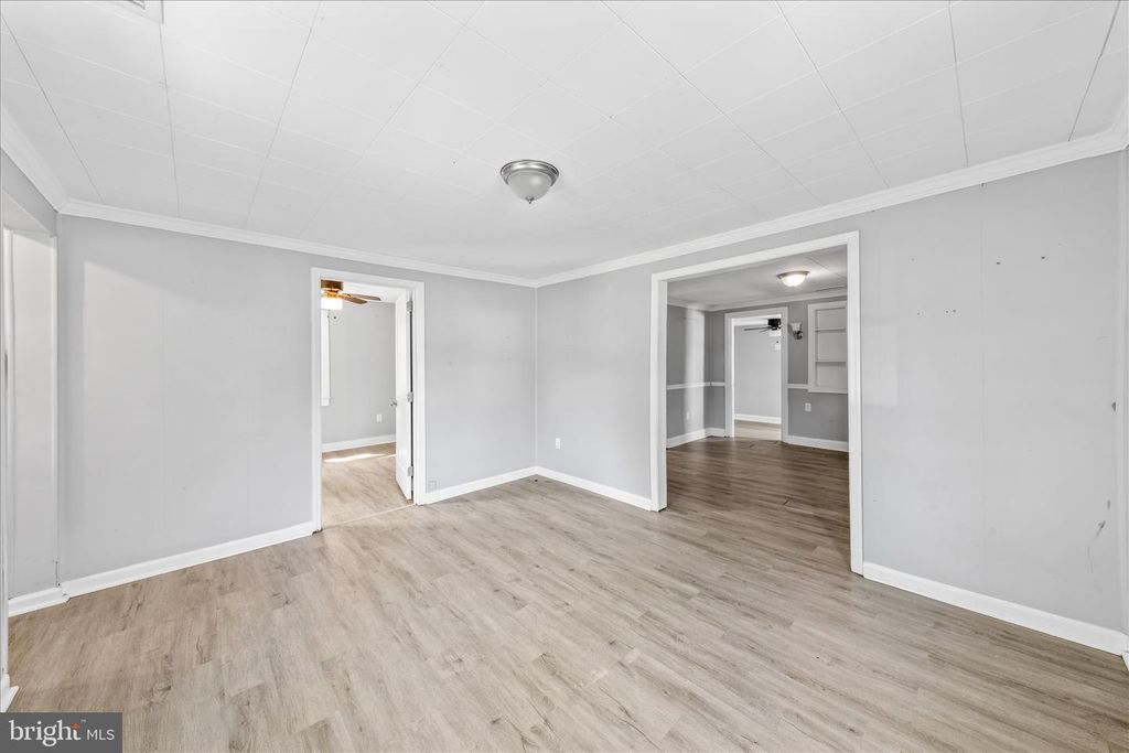 Image 9 of property listing at 306 ATLANTIC AVE, Salisbury, MD 21804