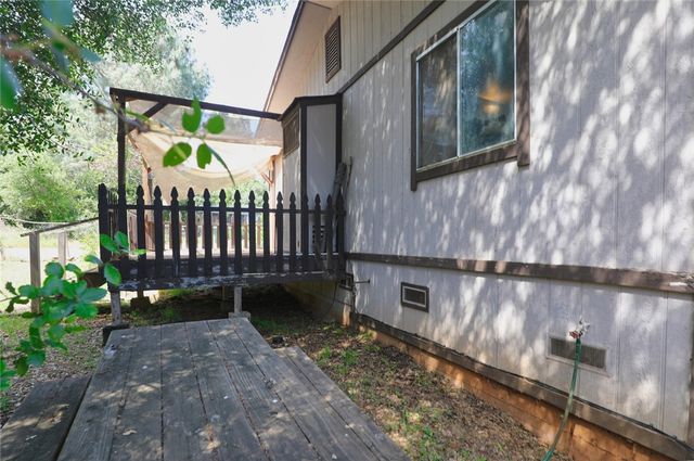 15787 24th, Clearlake, CA 95422