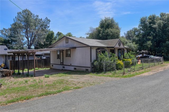 15787 24th, Clearlake, CA 95422