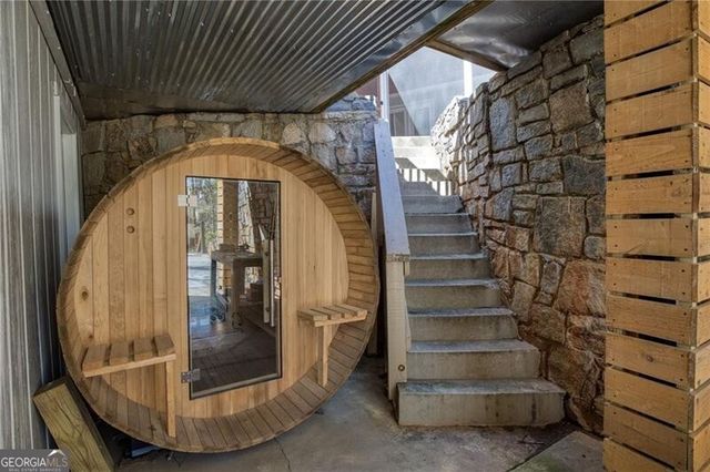 5259 Vernon Springs Trail, Sandy Springs, GA 30327