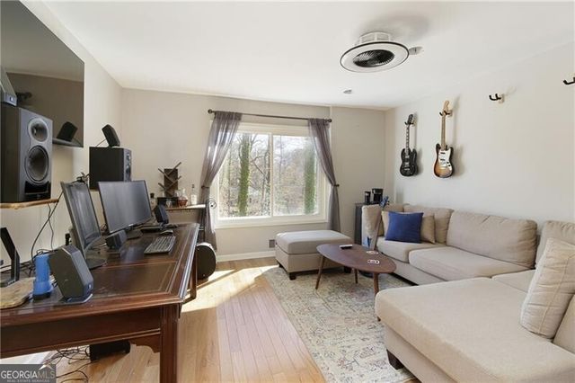 5259 Vernon Springs Trail, Sandy Springs, GA 30327