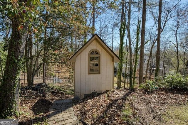 5259 Vernon Springs Trail, Sandy Springs, GA 30327