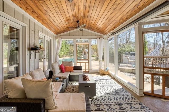 5259 Vernon Springs Trail, Sandy Springs, GA 30327