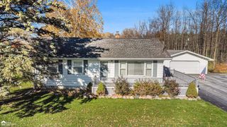 7394 W Farrand Road, Montrose Twp, MI 48420