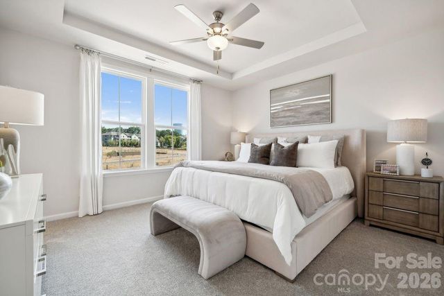 1912 Alexander Village Main Drive, Charlotte, NC 28262
