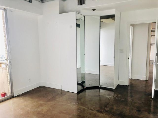 2016 Main Street 1822, Houston, TX 77002