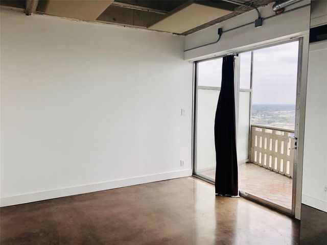 2016 Main Street 1822, Houston, TX 77002