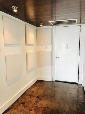 2016 Main Street 1822, Houston, TX 77002