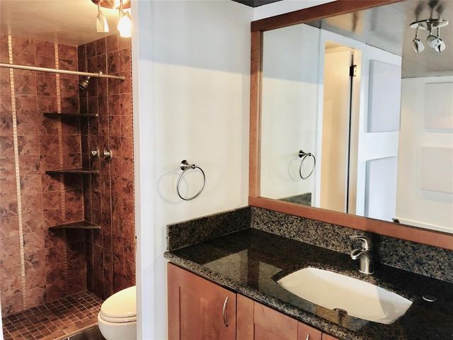 2016 Main Street 1822, Houston, TX 77002