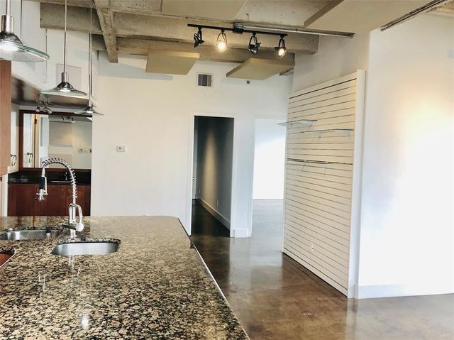 2016 Main Street 1822, Houston, TX 77002