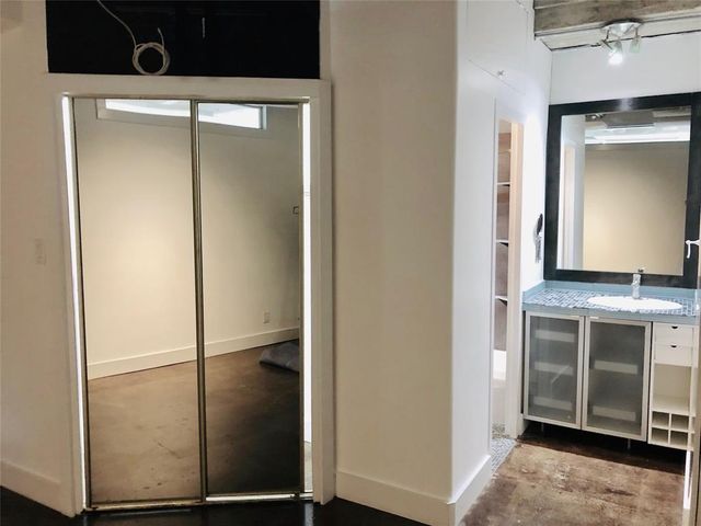 2016 Main Street 1822, Houston, TX 77002