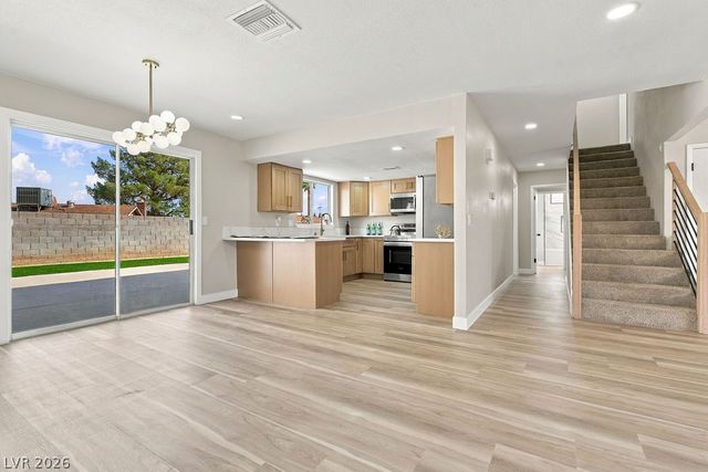 3648 Margarita Way, Las Vegas, NV 89103