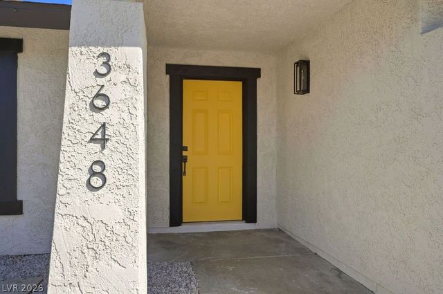 3648 Margarita Way, Las Vegas, NV 89103