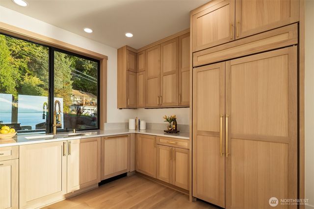 12306 Possession Lane, Edmonds, WA 98026