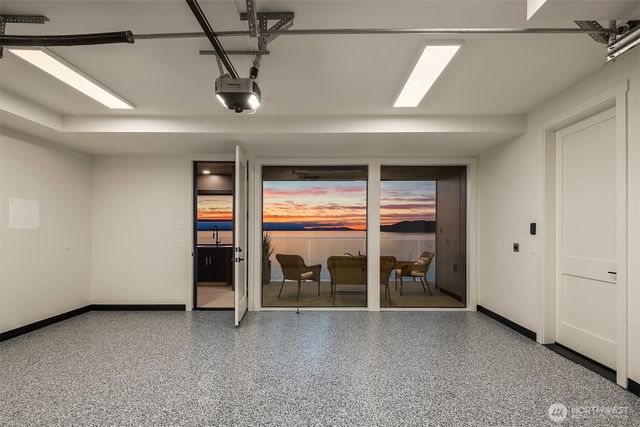 12306 Possession Lane, Edmonds, WA 98026
