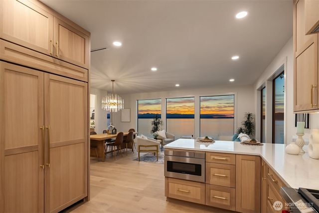 12306 Possession Lane, Edmonds, WA 98026