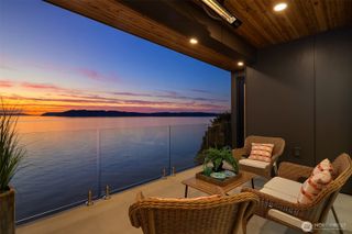 12306 Possession Lane, Edmonds, WA 98026