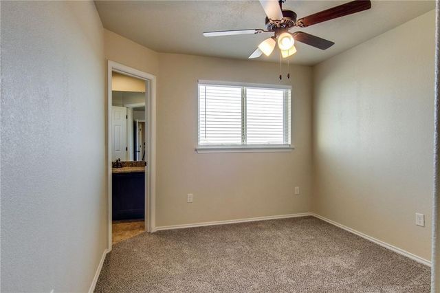 182 Samuel DR B, Buda, TX 78610