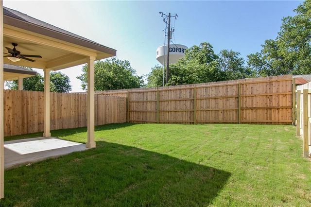 182 Samuel DR B, Buda, TX 78610