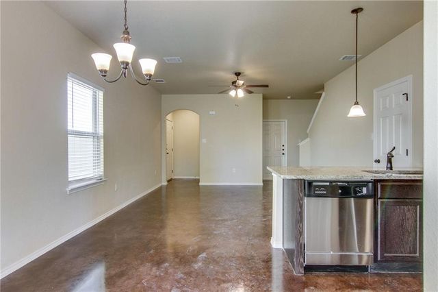 182 Samuel DR B, Buda, TX 78610
