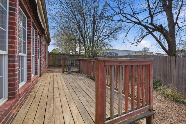 508 N Willow Creek Street, Jenks, OK 74037