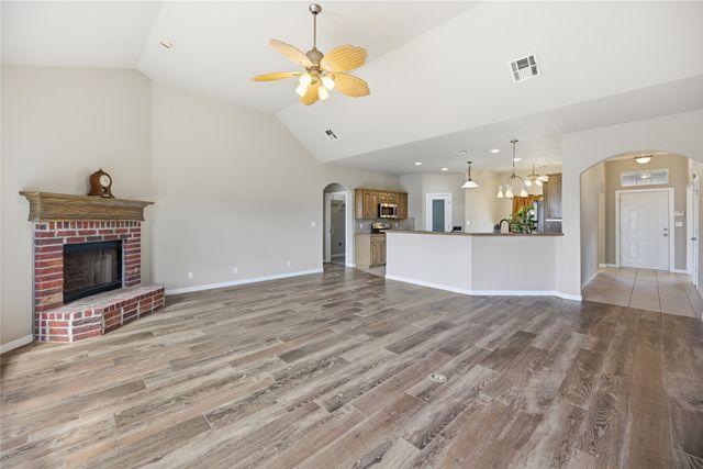 508 N Willow Creek Street, Jenks, OK 74037