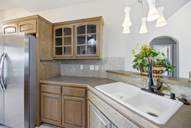 508 N Willow Creek Street, Jenks, OK 74037