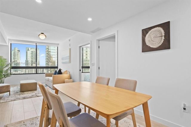 225 N Miami Avenue 3307, Miami, FL 33128